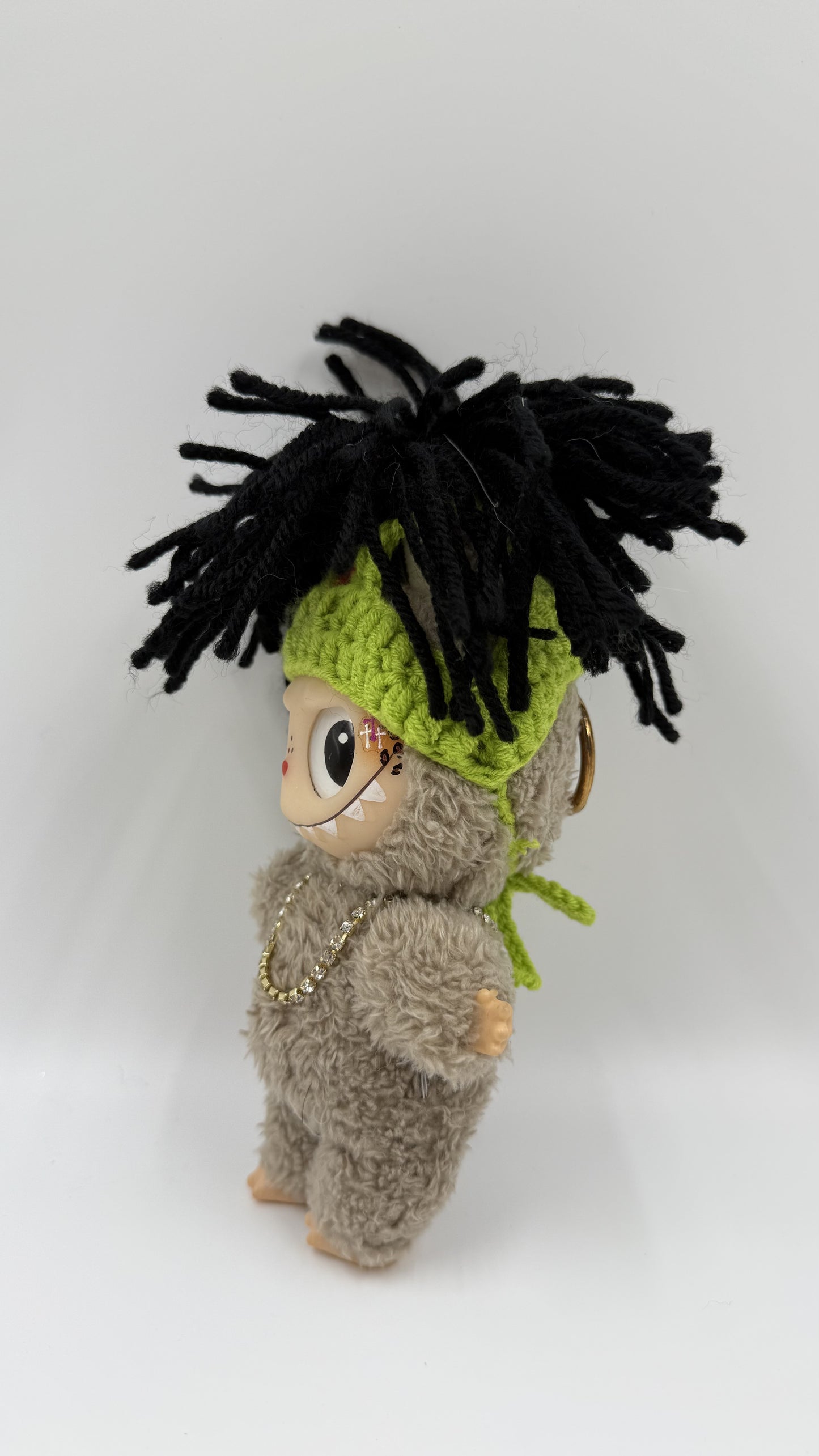 Dreadlock hair with diamond necklace for labubu